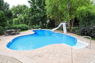 2727 Salix Cir, Naperville, IL 60564 - photo 6