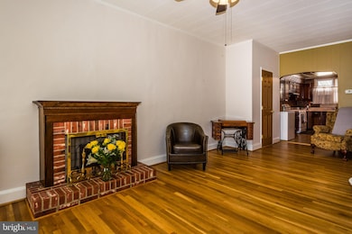 1624 Jackson St, Baltimore, MD 21230 - photo 4