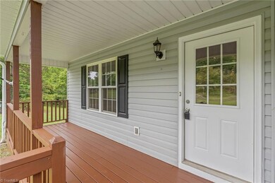 1996 Jerico Rd, Asheboro, NC 27205 - photo 4