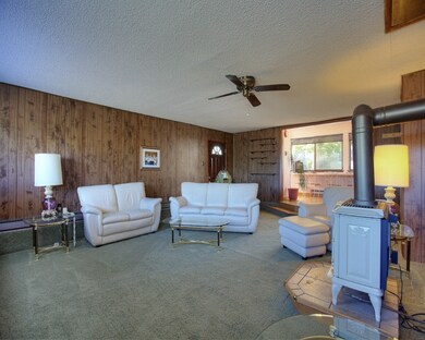 8316 Carolyn Dr, University Place, WA 98466 - photo 2