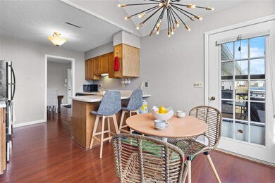 3613 Foxborough Terrace NE unit C, Cedar Rapids, IA 52402 - photo 3