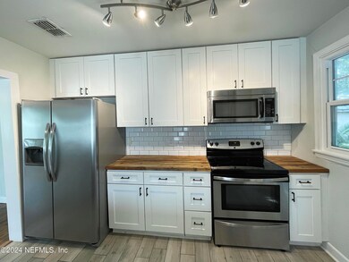 1154 Murray Dr, Jacksonville, FL 32205 - photo 5