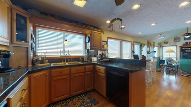 2011 E Fort MacOn Rd, Atlantic Beach, NC 28512 - photo 7