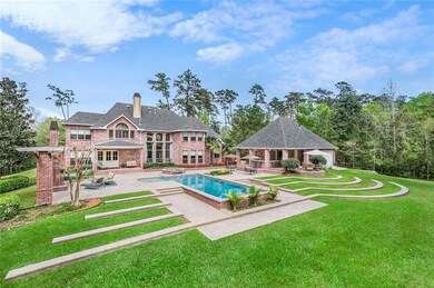 Hollywood Terraced backyard overlooking the Abita
