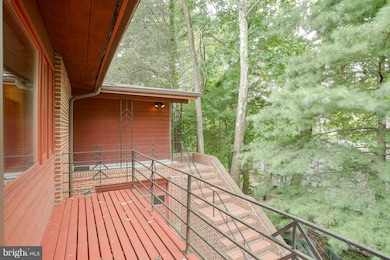 6728 Queens Ferry Rd, Baltimore, MD 21239 - photo 4