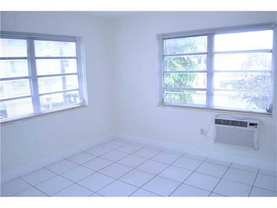 7829 Carlyle Ave unit 1, Miami Beach, FL 33141 - photo 7