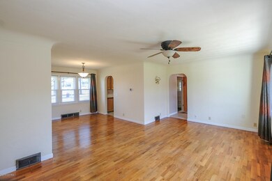 7936 N. 40th-5