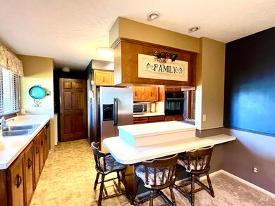 29 W 200 S, Burley, ID 83318 - photo 2