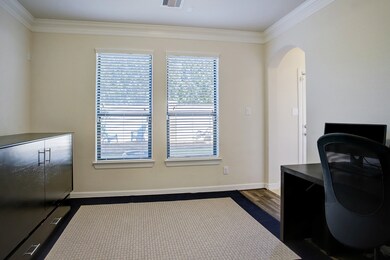 3023 Kisling St, Houston, TX 77021 - photo 5