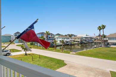 3923 Laguna Dr, Galveston, TX 77554 - photo 4