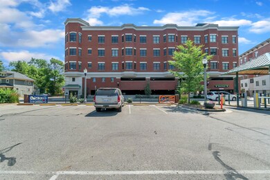 03-600 Albert Ave. #410 WindowStill