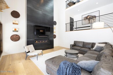 2 Living Room