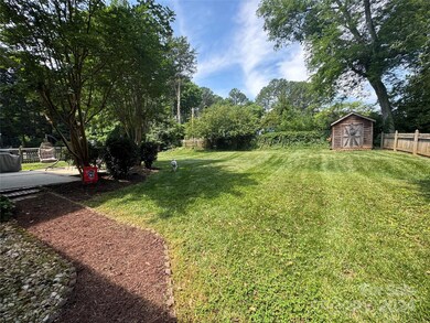 12133 Moonshadow Ln, Huntersville, NC 28078 - photo 5