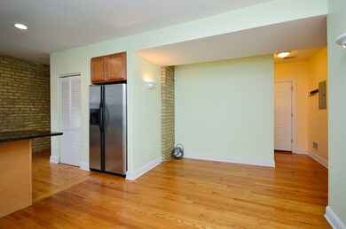 6254 N Richmond St unit 62541S, Chicago, IL 60659 - photo 2
