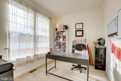 249 Bridgewater Dr, Stephens City, VA 22655 - photo 6