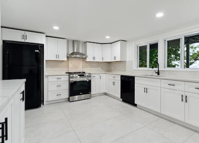 79 New Jersey 5 unit 1, Edgewater, NJ 07020 - photo 3