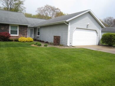 18423 Wooded Way, South Bend, IN 46637 - photo 2