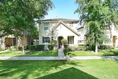 Park-like front yard