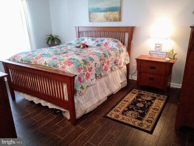 11427 Manklin Creek Rd unit 3, Berlin, MD 21811 - photo 4