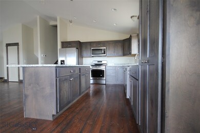 Kitchen of like model