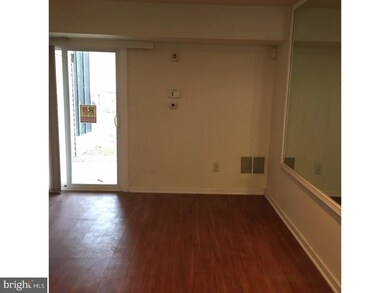 220 La Cascata, Clementon, NJ 08021 - photo 2