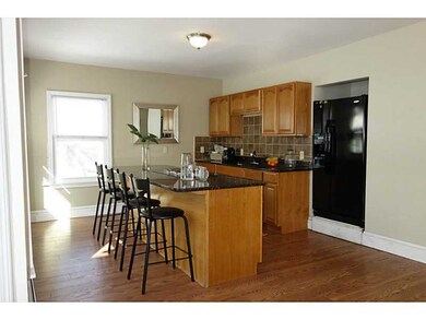 43 Wesleyan Ave, Providence, RI 02907 - photo 2