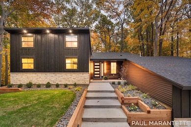 9421 Lakeview Ct, West Olive, MI 49460 - photo 6