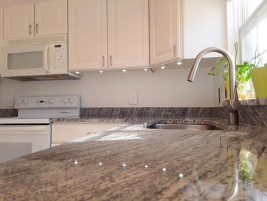 2900 Aspen Ridge Dr, Ann Arbor, MI 48103 - photo 5