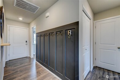 10824 185th St E, Puyallup, WA 98374 - photo 2