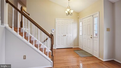 4318 Poplar Forest Ct, Chantilly, VA 20151 - photo 2