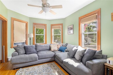 117 Oakland Ave, Cranston, RI 02910 - photo 5