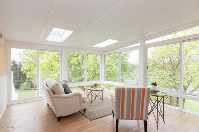 South 3rd-sunroom