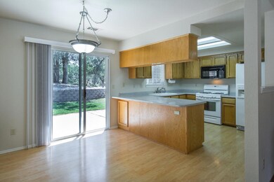 kitchen1