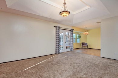 4526 W La Casa St Springfield, MO 65802-