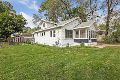 4329 Thorndyke Ave SW, Grand Rapids, MI 49548 - photo 2