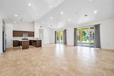 008-1732193rdRdN-Loxahatchee-FL-small