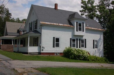 17 Richardson St, Lancaster, NH 03584 - photo 3