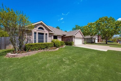8104 Fireside Dr, North Richland Hills, TX 76182 - photo 2