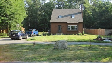 252 Mattapoisett Rd, Acushnet, MA 02743 - photo 3