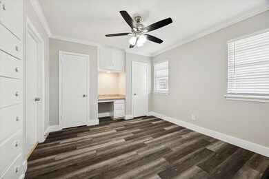 3618 Garrott St unit 13, Houston, TX 77006 - photo 7