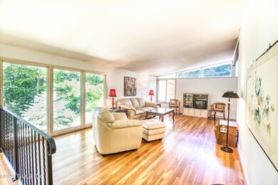 94 Florence Rd, Riverside, CT 06878 - photo 3