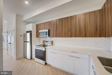 4200 Lancaster Ave unit 202, Philadelphia, PA 19104 - photo 2