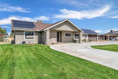 26963 Frisco Way, Madera, CA 93638 - photo 5