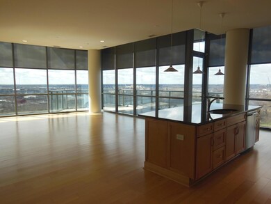 300 W Spring St #1104 001.JPG