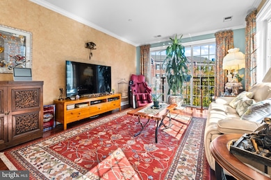 600 Commodore Ct unit 2631, Philadelphia, PA 19146 - photo 2