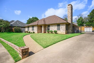 2505 Spring Valley Dr, Bedford, TX 76021 - photo 3