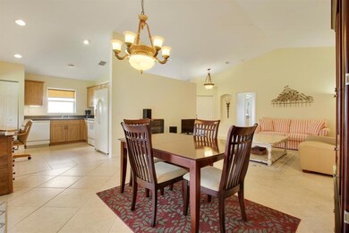 Dining/Living