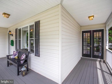 902 Colton Ct, Prince Frederick, MD 20678 - photo 5