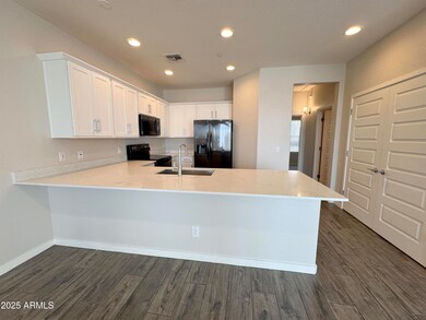 4043 E Pony Ln unit 104, Gilbert, AZ 85295 - photo 4