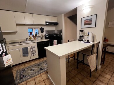 376 Commercial St unit 2F, Boston, MA 02109 - photo 7